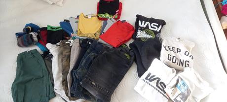 Balik oblečenia pre chlapca 134-140, 122–134