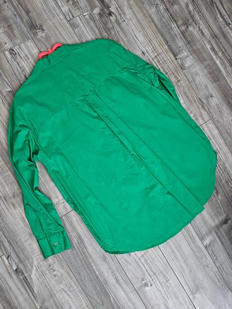 Dlhšia košeľa, 38