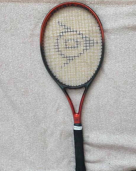 Tenisová raketa, dunlop