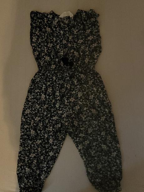 Balík letného oblečenia, 86–98