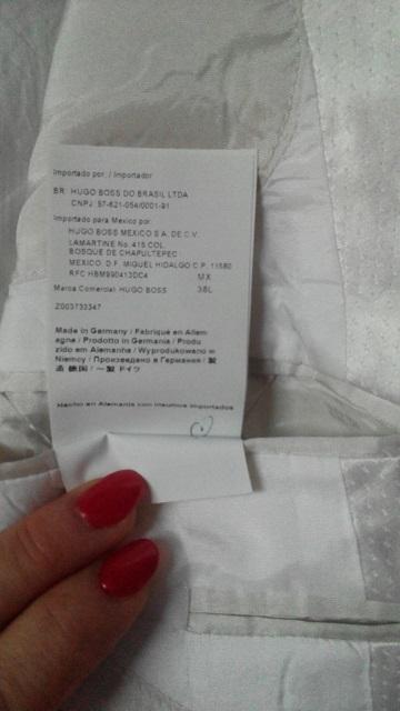 Znackové kvalitné sako hugo boss, l