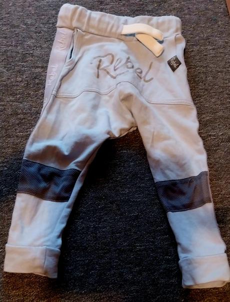 Teplakova suprava, rebel,86