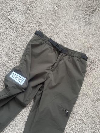 Le baiser nohavice, m