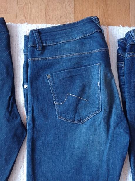 Maxi balik kvalitnych riflí, nohavic vyborny stav, m