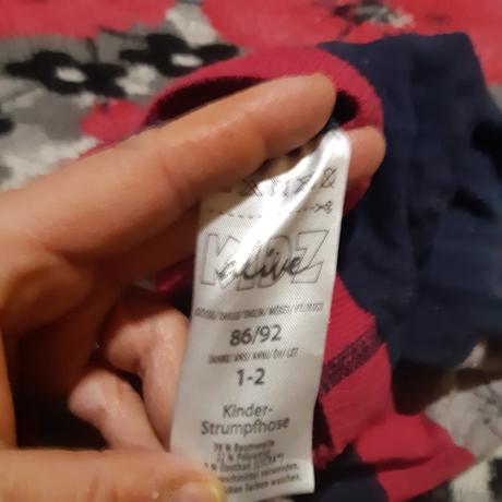 Dievčenské pančuchy, 86