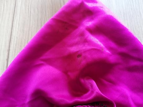 Šaty / kostým na cca 5-8 rokov,