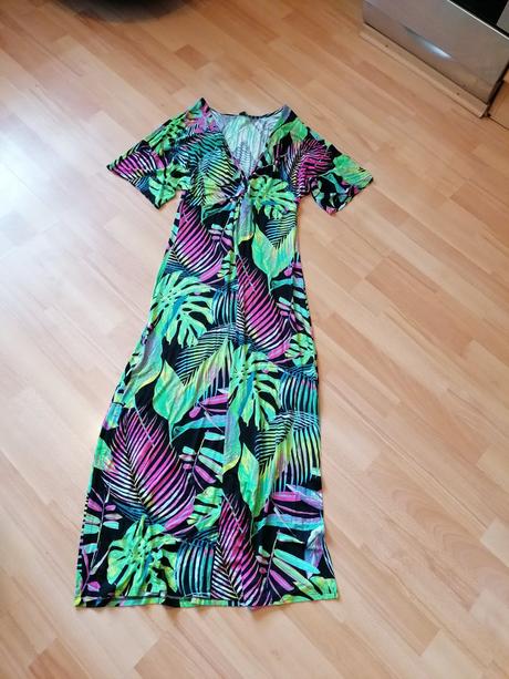 Ľahučké letné šaty, s