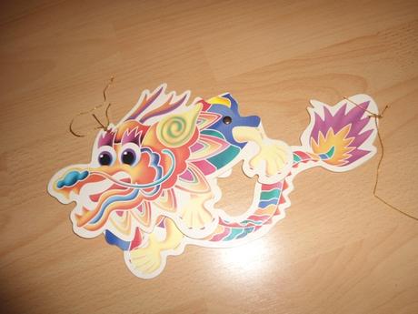 Papierovy - skladaci drak,