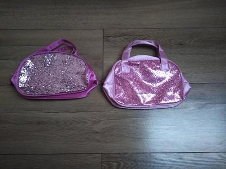 Dievčenské kabelky, 