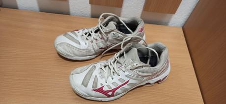 Tenisky, mizuno,38