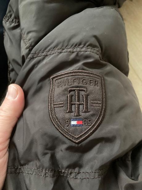 Dámska perovka th, tommy hilfiger,m