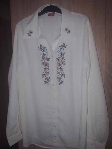 Dámska košeľa, 44