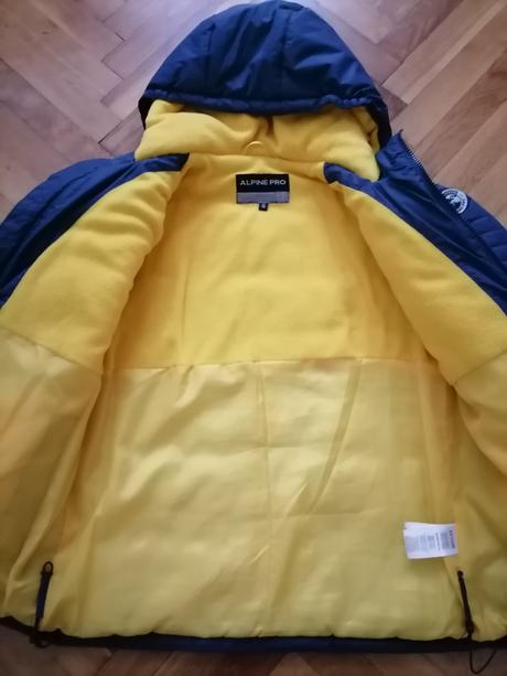 3x oblečená alpine pro bunda, alpine pro,152