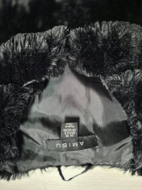 Čierna kožušinková vesta, amisu,38