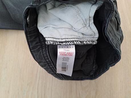 Čierne rifle, nutmeg,128