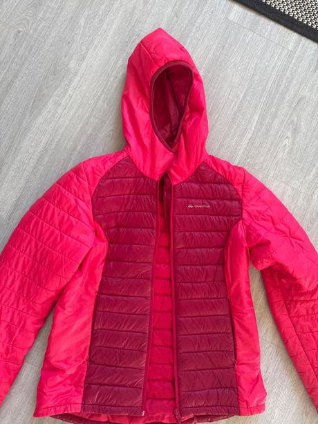 Decathlon turistická budna, decathlon,s