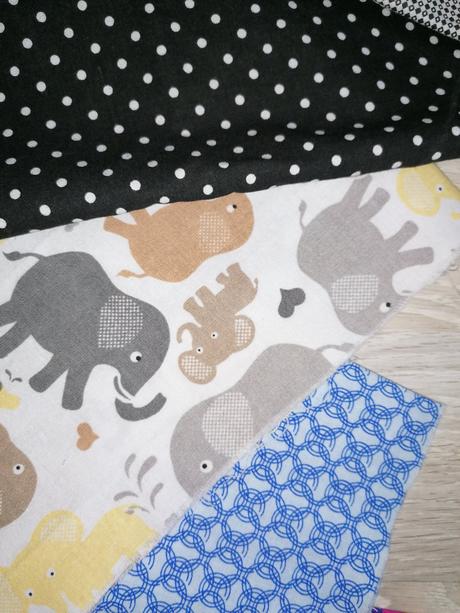 Rúško - tenké do školy,