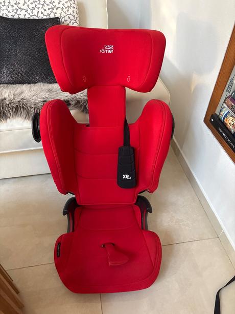 Autosedačka s ochrannou podložkou na sedadlo, römer