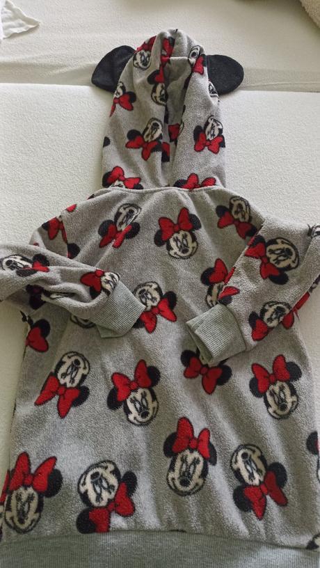 Mikiny a tepláky veľ.122, sinsay,122