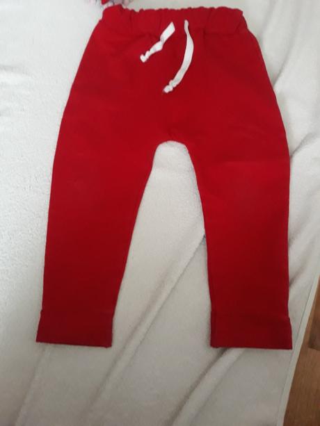 Cervene teplaky site, 104