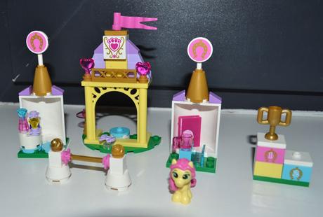 Lego 41144 disney princess podkovka v stajniach, 