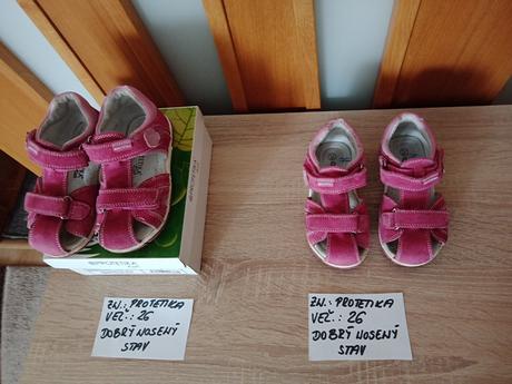 Dievčenské sandále zn.protetika veľ.26, protetika,26