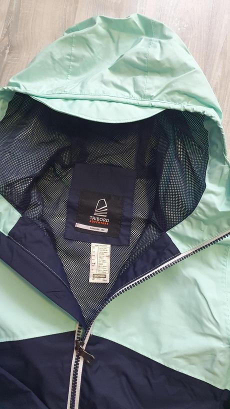 Nová bunda do dažďa, decathlon,146