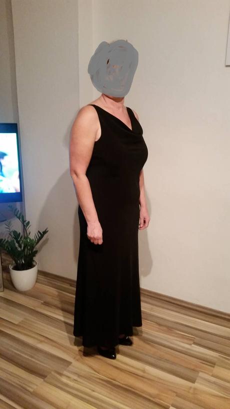 Spolocenske šaty, 44