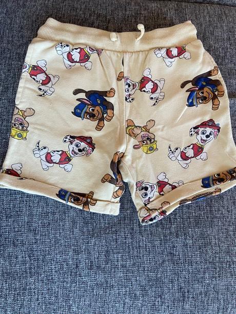 Kraťasy, sinsay,128