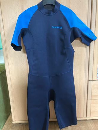 Detská kombinéza na surf, decathlon,158