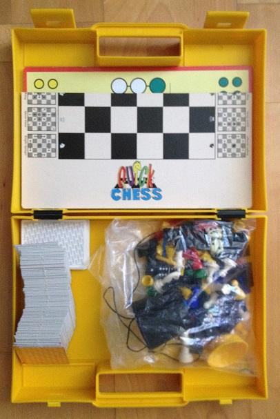 Kufrik so spoločenskými hrami, 