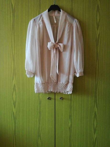 Blúzka s / s viazačkou/, s