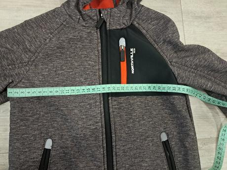 Bunda prechodná č. 116, c&a,116