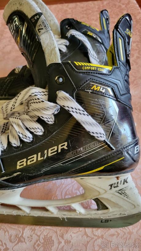 Korčule bauer supreme m4 fit2. velkost 7,5, bauer,42