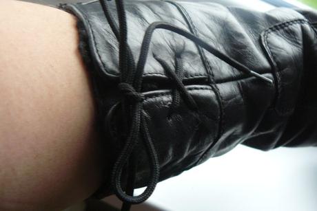 Celokoženné čižmy, 39