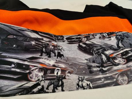 Mikina farebné pruhy, 146