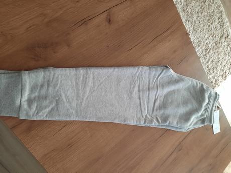 Teplaky, reserved,134