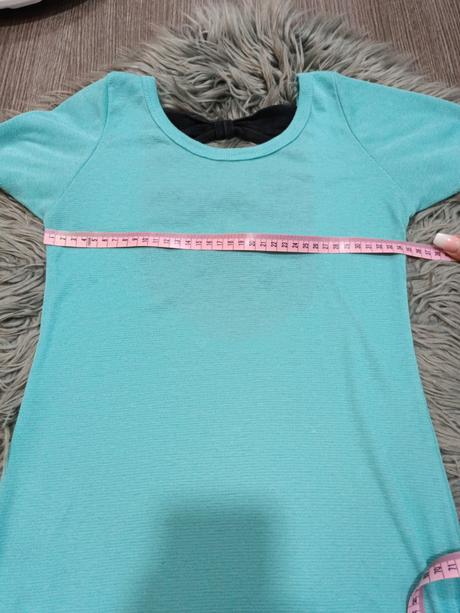 Tričko, vzadu s mašličkami veľ. s, s