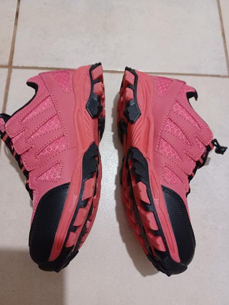 Trekove topanky, sprandi,33