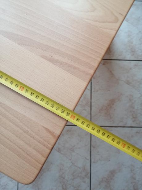 Montessori stolík s 2 stoličkami masív,