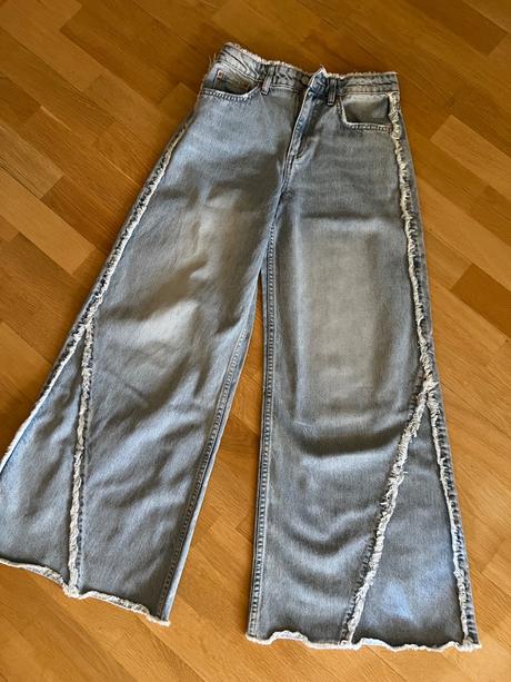 Široké parádne rifle, h&m,158
