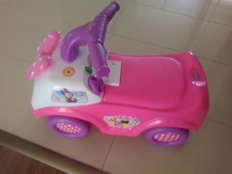 Disney minnie odrážadlo so zvukmy, 