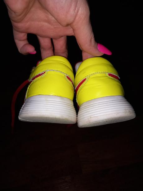 Červeno žlté tenisky guess 29tky, guess,29