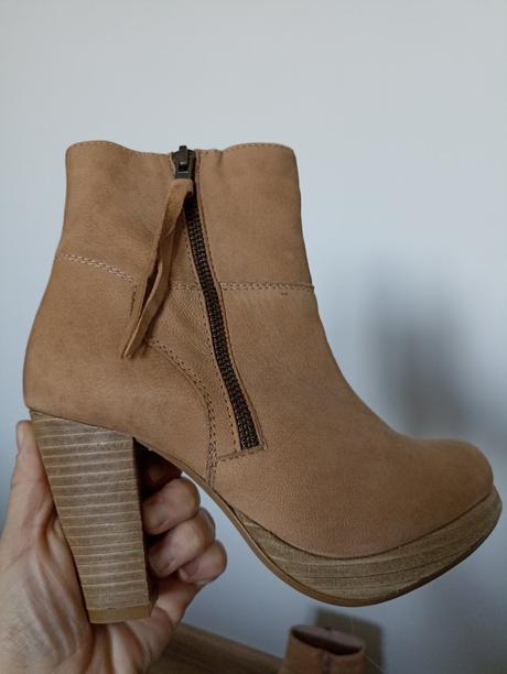 Čižmičky, reserved,36