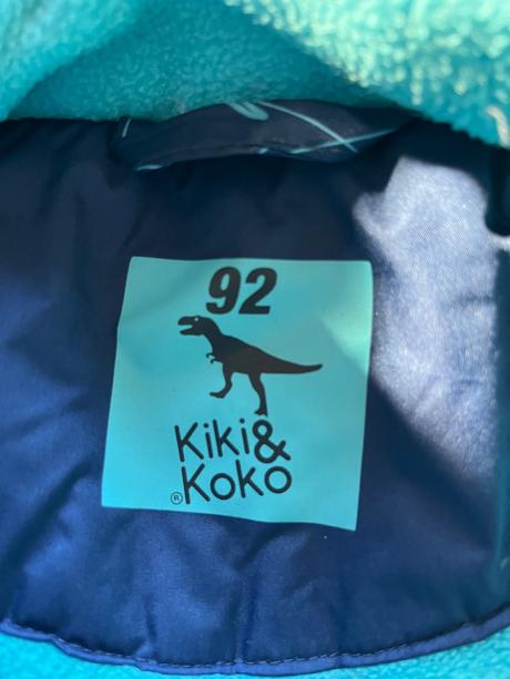 Zimna bunda s reflexnými prvkami, 92