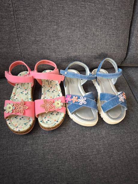 Sandálky pre dvojičky, 28