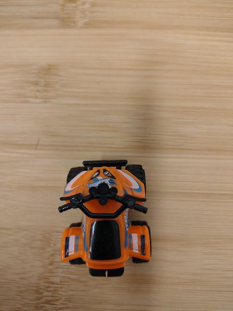 Oranžová štvorkolka hot wheels, mattel 2015, 