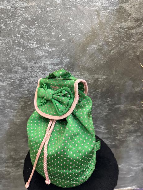 Kabelka-ruksak benetton, benetton