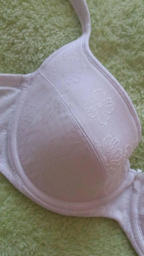 Podprsenka zn. amore, 75b