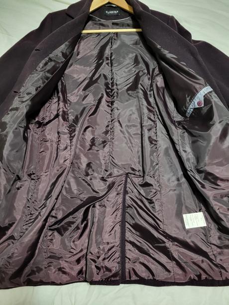 Fialový vlnený kabát, m